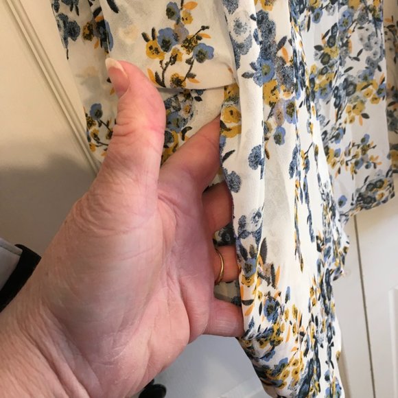 Look By M Sheer Open Front Cardigan Batwing Sleeve - Picture 4 of 6